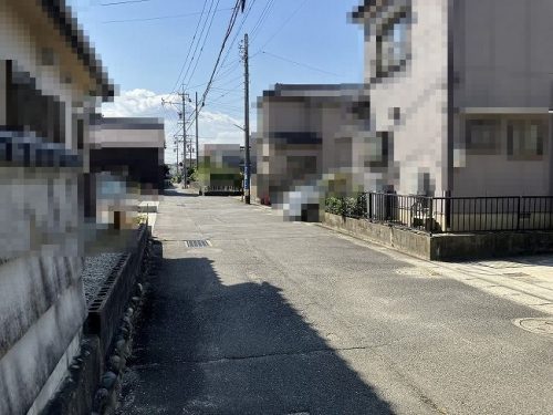 前面道路・北から撮影